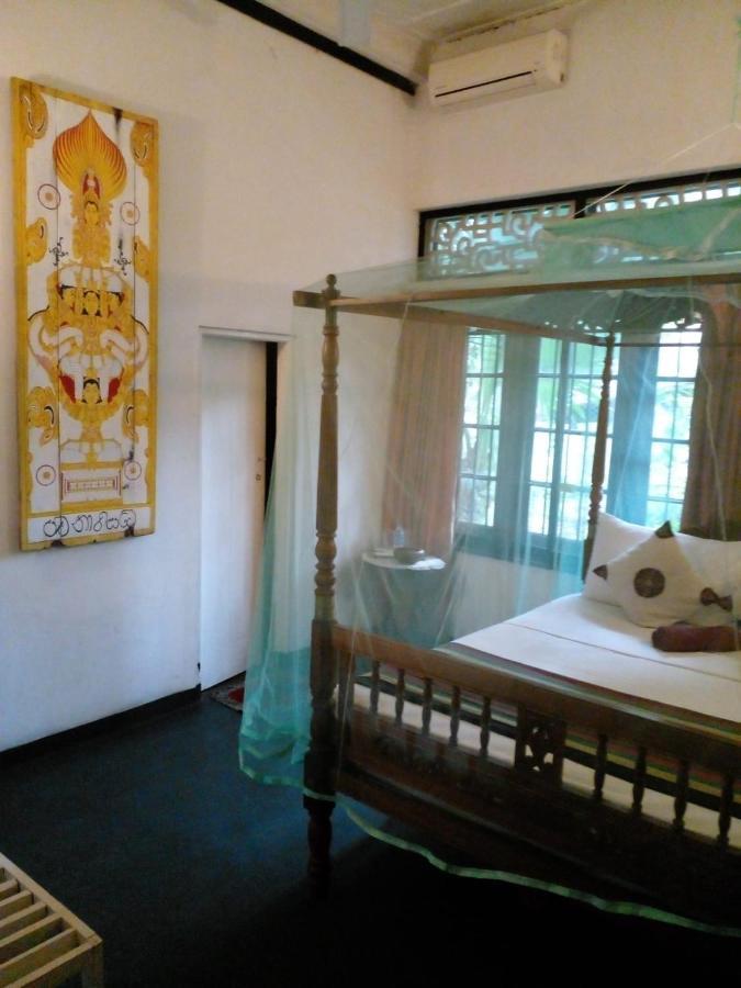 Traditional Kandyan House Exterior foto